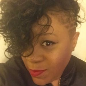 Meet your Posher, Hershelle